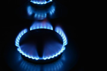 Fuegos encendidos de una hornilla de gas