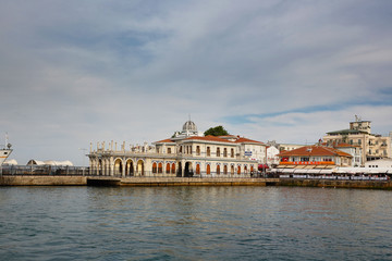Fototapeta premium Ship pier of Buyukada, Princes' Islands, Istanbul.