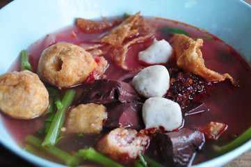 Yen Ta Fo Noodle (Pink Noodle Soup)