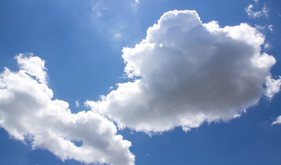 Obraz premium Beautiful view. Clouds and blue sky