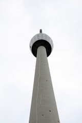 Obraz premium Fernsehturm in Stuttgart. Deutschland