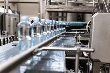 Bottling plant - Water bottling line for processing and bottling pure mineral carbonated water into bottles.