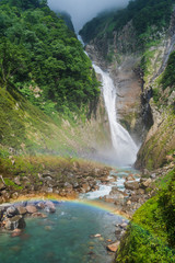 称名滝と虹