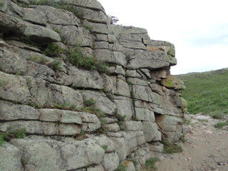 stone wall of stones