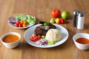 Assiette africaine de poisson
