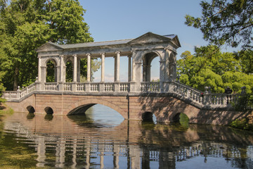 Fototapeta na wymiar marble bridge in the Catherine's park Saint-Petersburg