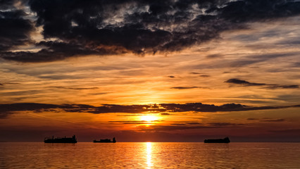 Naklejka na ściany i meble Thessaloniki Sunset