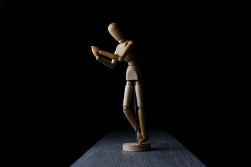 Maniquí de dibujo con emociones