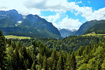 Fototapeta na wymiar Austrian Alps-view from the Birnbaum