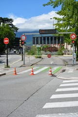 Grenoble, juin 2019, voie sur berge fermée, risque d’inondation
