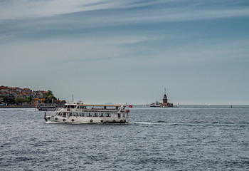 Fototapeta premium Leander tower at the Golden Horn in Istanbul, Turkey