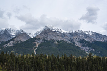 Fototapeta premium Mountain range in Canada