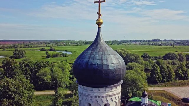 Church of the Intercession on the Nerl, shooting from the drone