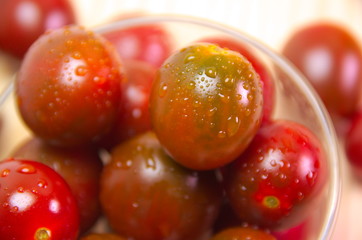 Food red tomatoes fruits red vegetables wood ecological	