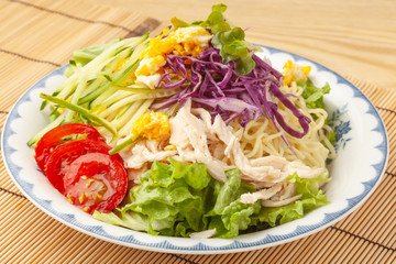 サラダラーメン