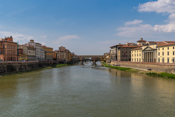 Fototapeta na wymiar Ponte Vecchio in florence tuscany italy