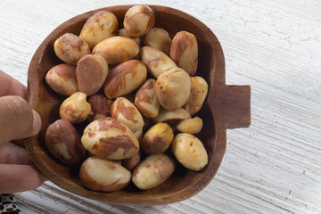 boiled jack fruit seed on wooden bowl