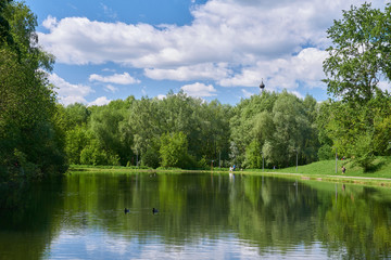 Fototapeta na wymiar Kolskiy pond in Moscow