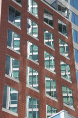 Fototapeta na wymiar facade of modern building