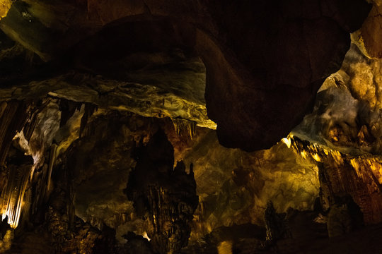 Phong Nha Cave