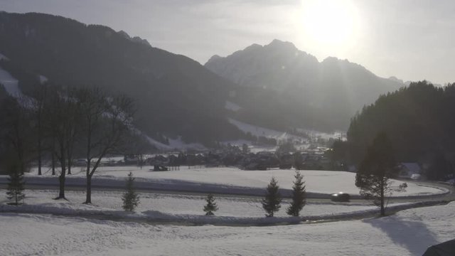 Kranjska Gora, Schipiste, FIS, Schirennen, Ski-Worldcup, Slowenien, Vrsic, Podkoren, Dorf, Schilift, Gipfel, Berg, Fels, Schroff, wild, Tal, Sava Dolinka, Julische Alpen, Wurzenpass, Winter, Jahreszei