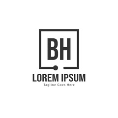 Obraz premium BH Letter Logo Design. Creative Modern BH Letters Icon Illustration