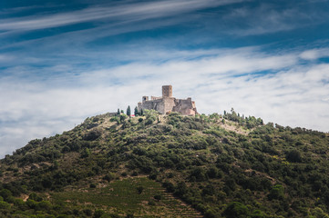 Obraz premium Fort Saint-Elme at the top of a hill in Collioure, France