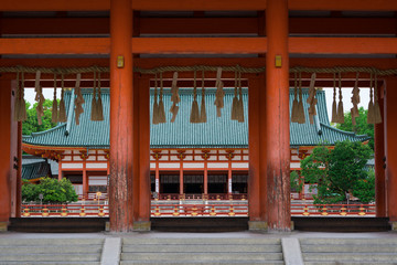 京都　平安神宮の大極殿（だいごくでん）應天門（おうてんもん）