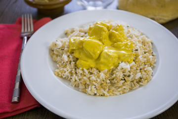 poulet au curry et riz