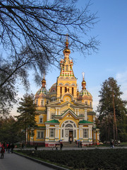 Fototapeta na wymiar Almaty cathedral