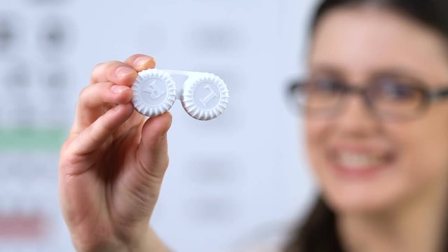 Woman with vision problems recommending contact lens, eyesight support, health