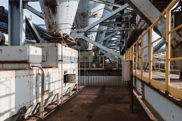 Fototapeta premium Industrial buildings in an abandoned factory