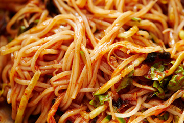 Bibim guksu, Korean spicy mixed noodle 