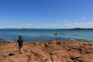 beach freycinet coles bay tasmania water child