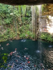 Cenote Ik kil in Mexico