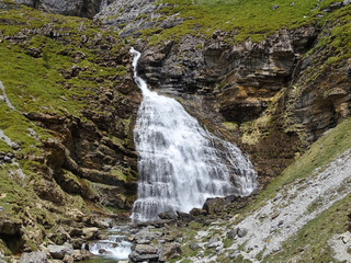 Cascada Cola de Caballo