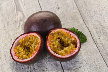 Tropical Passion fruit