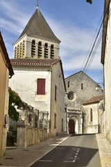 Fototapeta premium L'église du village de Mareuil au Périgord Vert