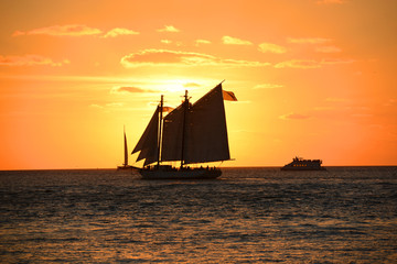 Key West Sunset and sailing boat, Key West, Florida, USA - obrazy, fototapety, plakaty