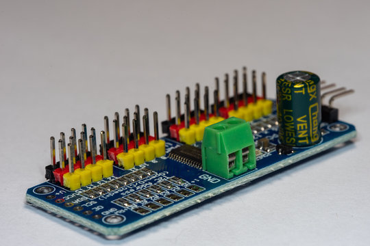 PCA9685 16-Channel 12-bit PWM Servo Motor Driver