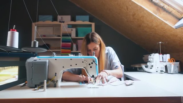 Concentrated seamstress using sewing machine