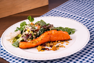 Grilled salmon salmon with salad