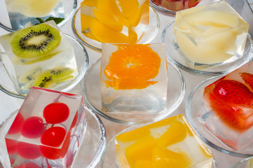 きれいなフルーツゼリー　Colorful sweet delicious fruit jelly