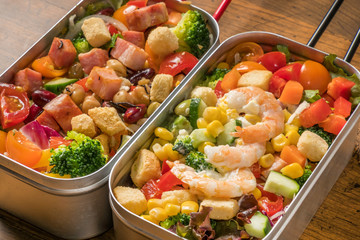 サラダ　Trendy healthy food  chopped salad 