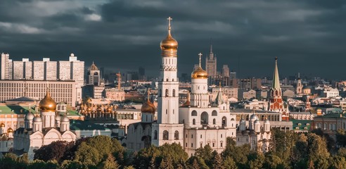 Fototapeta premium view of the city