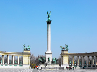 Fototapeta na wymiar Heros Square, Budapest