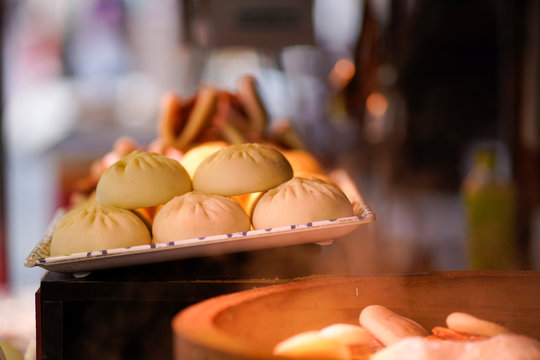 肉まん Images Browse 1 333 Stock Photos Vectors And Video Adobe Stock