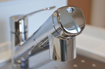 キッチンシンクと蛇口　3