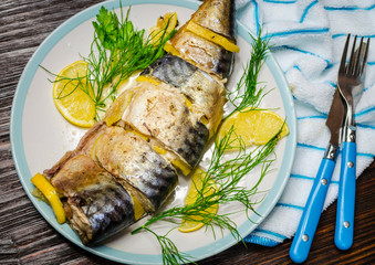 baked mackerel with lemon