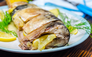 baked mackerel with lemon